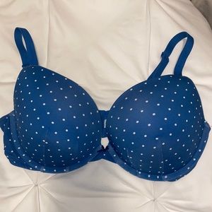 Cacique So Light Boost Plunge Bra - Size 38 DD